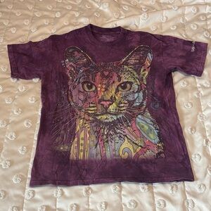 The Mountain Purple Cat Graphic T-Shirt